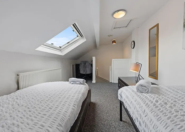 Stylish 2-bedroom In Ls12, Perfect For Contractors & Extended Stays-f&k Appartement Leeds (West Yorkshire)
